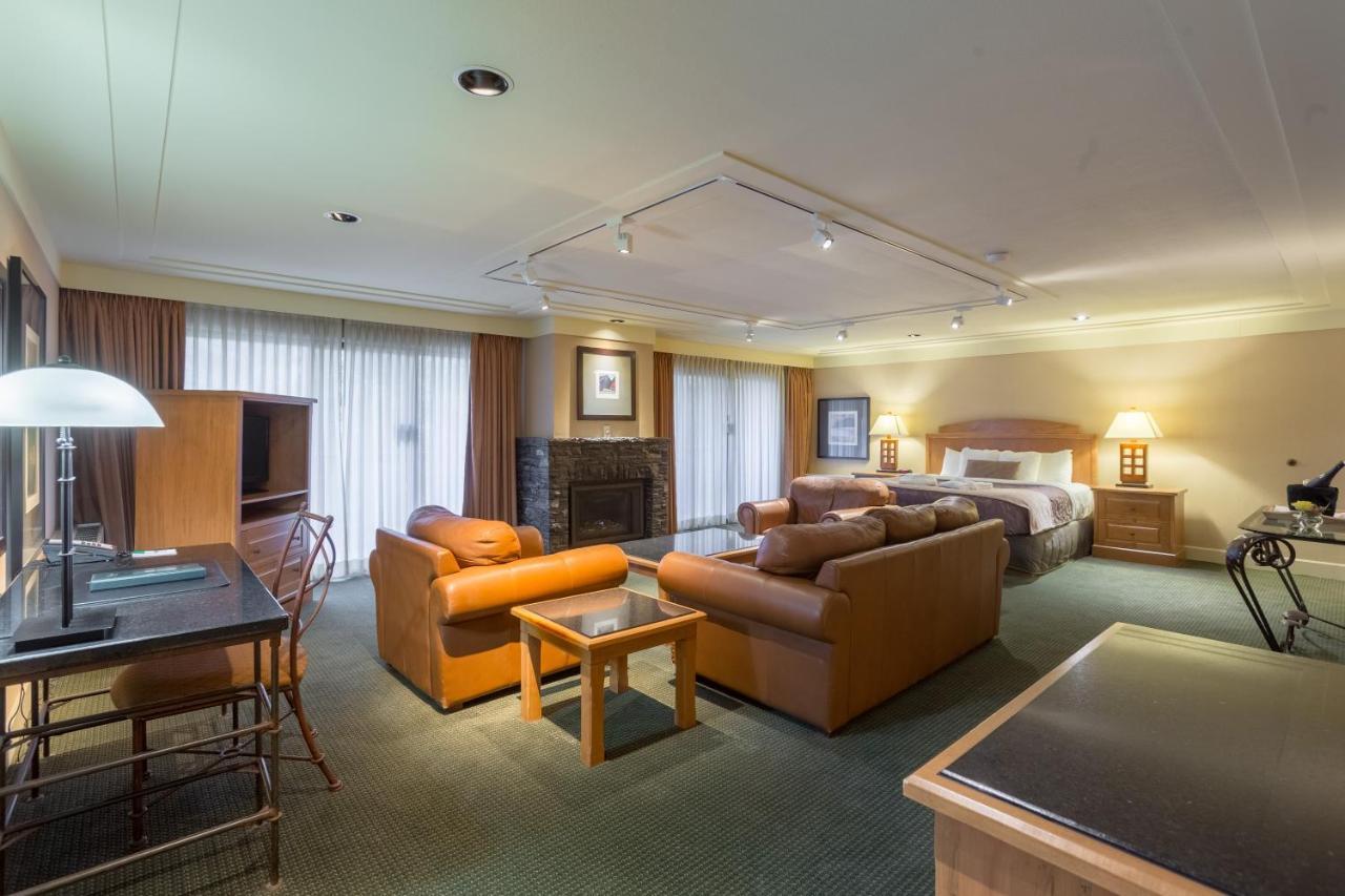 Banff Park Lodge Экстерьер фото